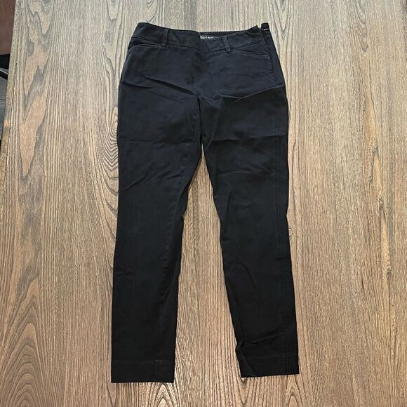 White House Black Market Denim - White House Black Market Slim Leg Black Mid Rise Jeans Size 0